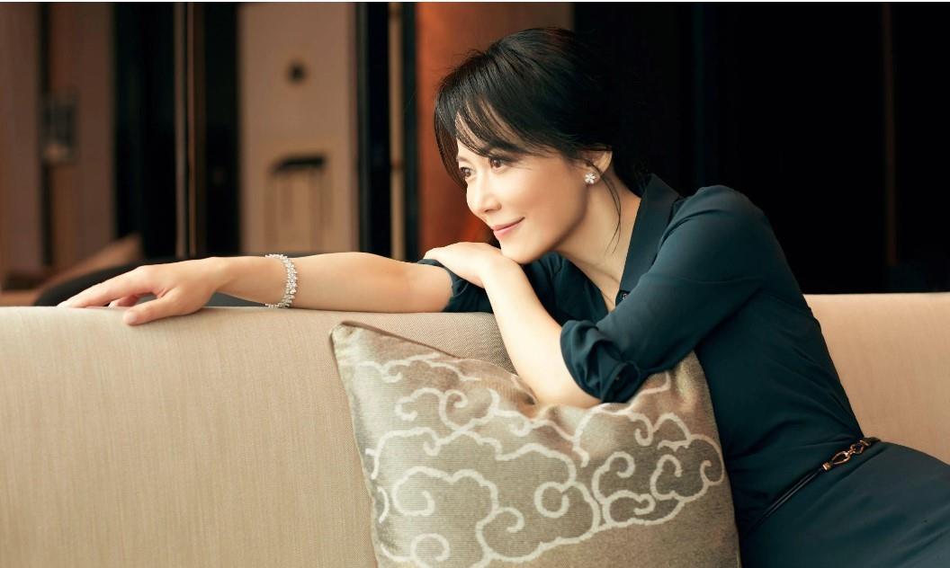 50岁女明星保养_51岁女明星气质_明星最老的女明星