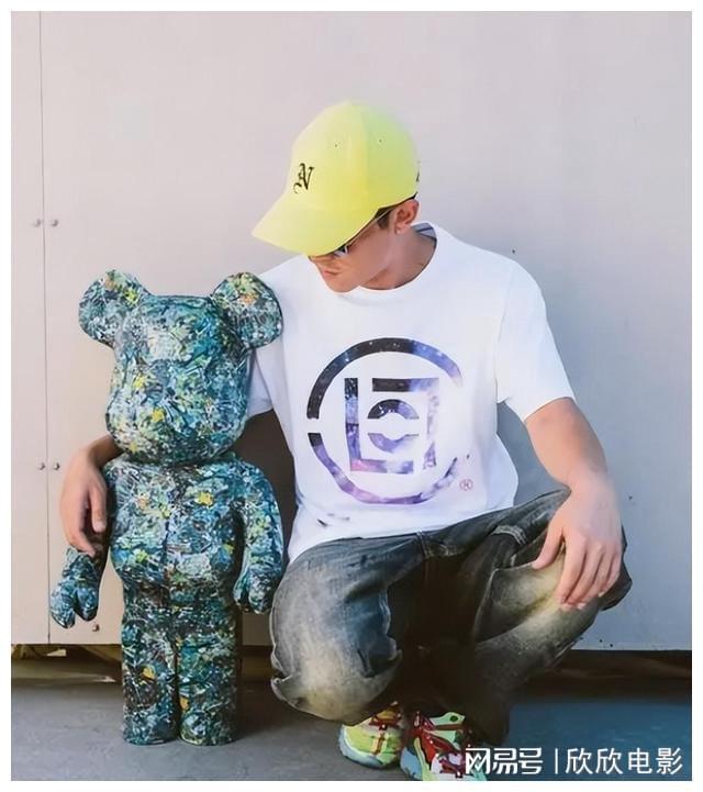 娱乐圈门事件照片_陈冠希杨颖早年合照 艳照门事件影响 杨颖陈冠希关系